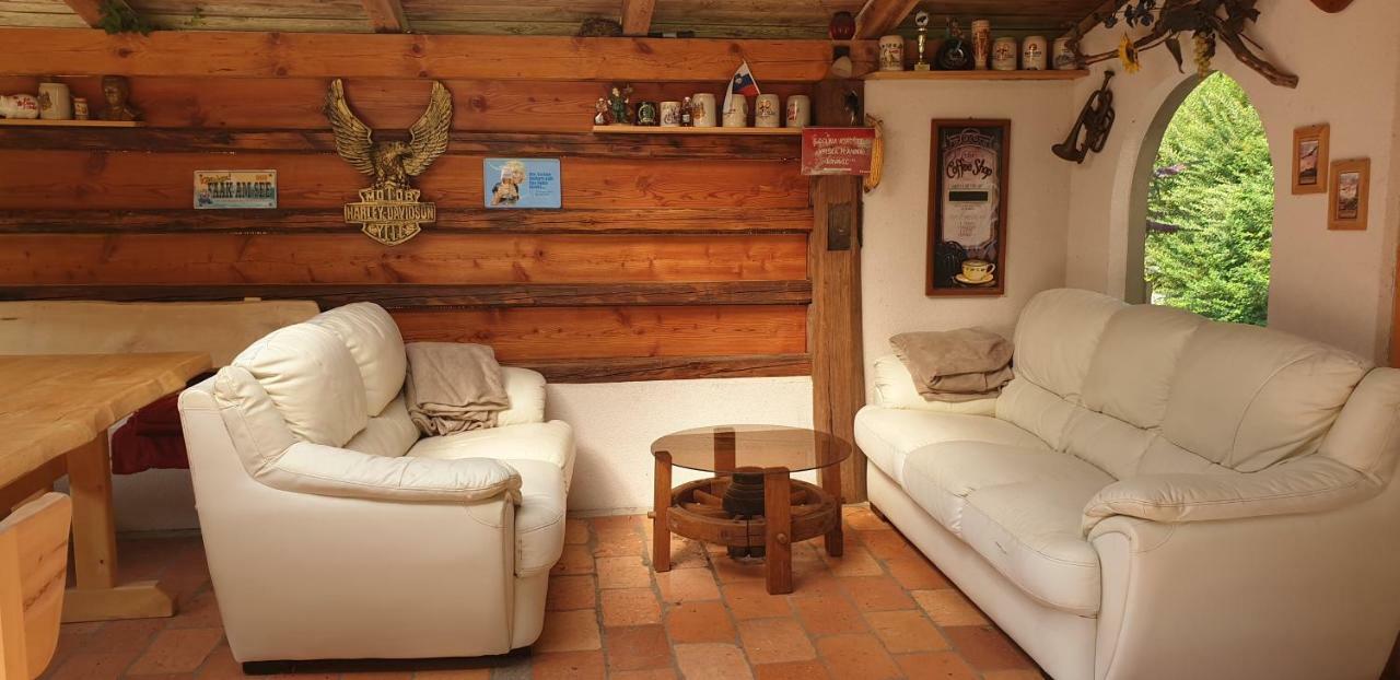 Lepa Lopa Resort Stahovica ภายนอก รูปภาพ